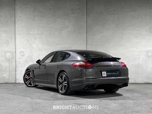 Porsche Panamera GTS 4.8 V8 430pk 2013 (Origineel-NL), 28-ZXF-7