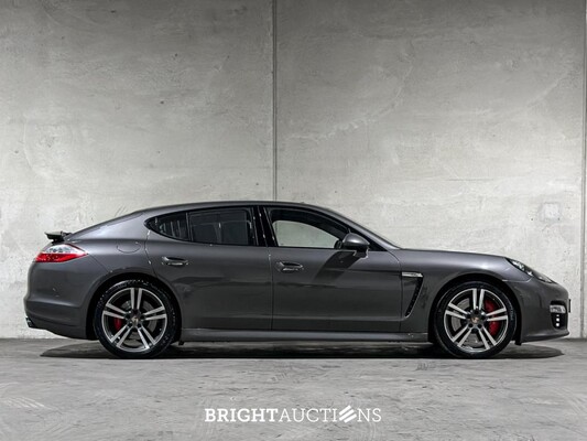 Porsche Panamera GTS 4.8 V8 430pk 2013 (Origineel-NL), 28-ZXF-7