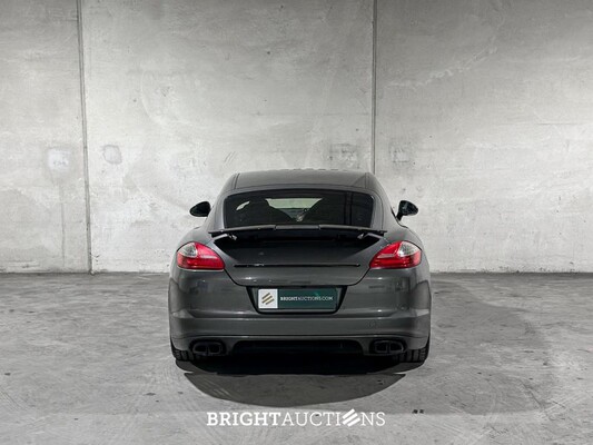 Porsche Panamera GTS 4.8 V8 430pk 2013 (Origineel-NL), 28-ZXF-7