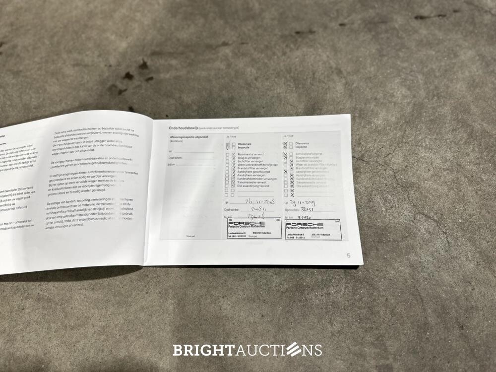 Porsche Panamera Sport Turismo 4 E-Hybrid 2.9 V6 462pk 2018 (Origineel-NL), RR-070-R