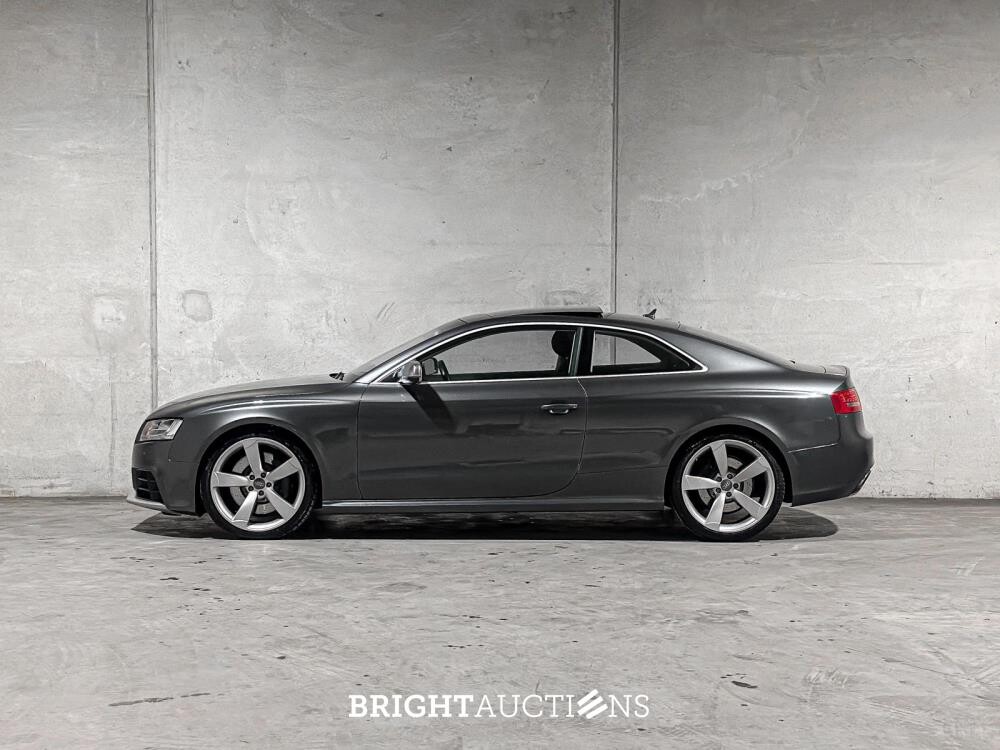 Audi RS5 Coupé 4.2 FSI V8 Quattro 450pk 2010, XN-941-L Youngtimer