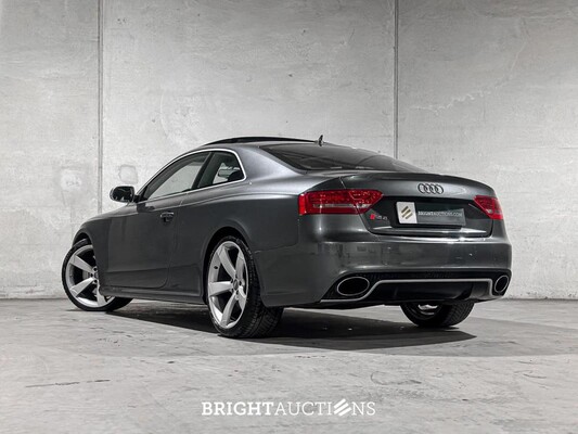 Audi RS5 Coupé 4.2 FSI V8 Quattro 450pk 2010, XN-941-L Youngtimer
