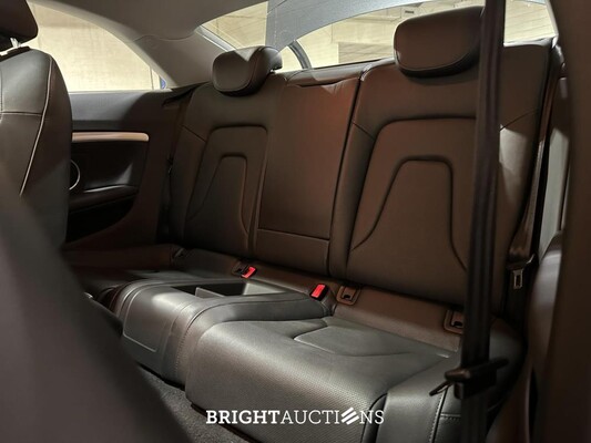 Audi RS5 Coupé 4.2 FSI V8 Quattro 450pk 2010, XN-941-L Youngtimer