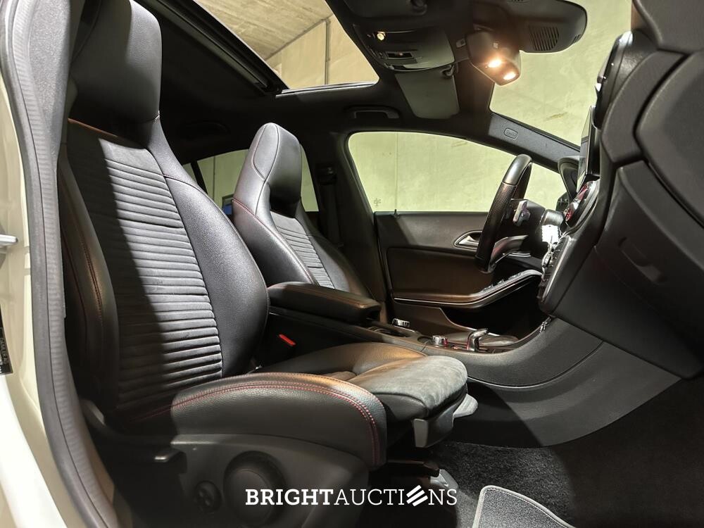 Mercedes-Benz CLA45 AMG 4Matic 381pk 2015 CLA-klasse Shooting Brake, T-450-LK