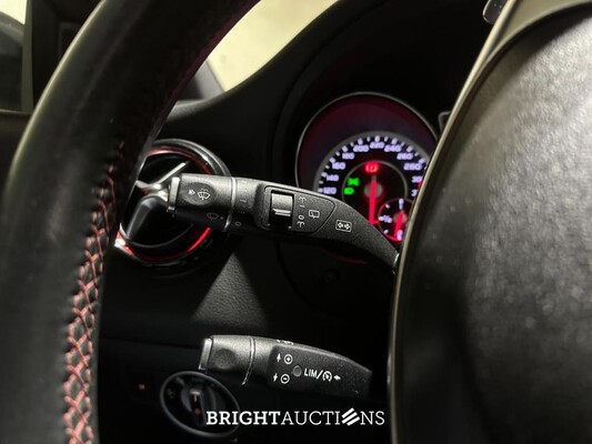 Mercedes-Benz CLA45 AMG 4Matic 381pk 2015 CLA-klasse Shooting Brake, T-450-LK