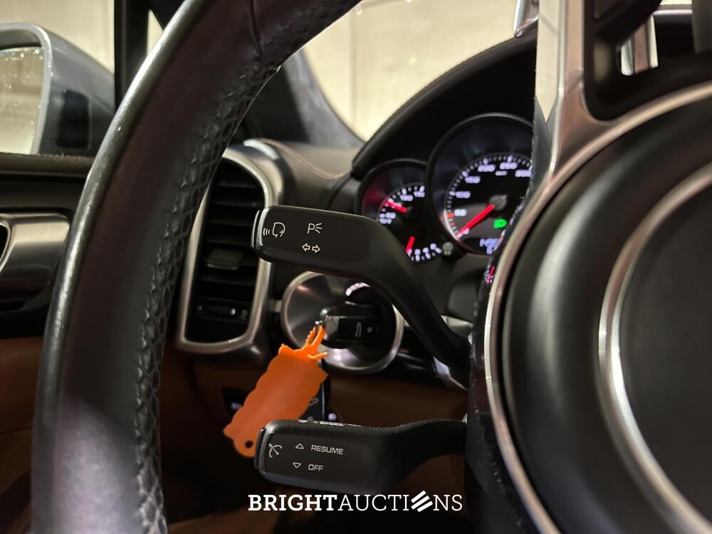 Porsche Cayenne Turbo 4.8 V8 520pk 2017 Sport-Chrono