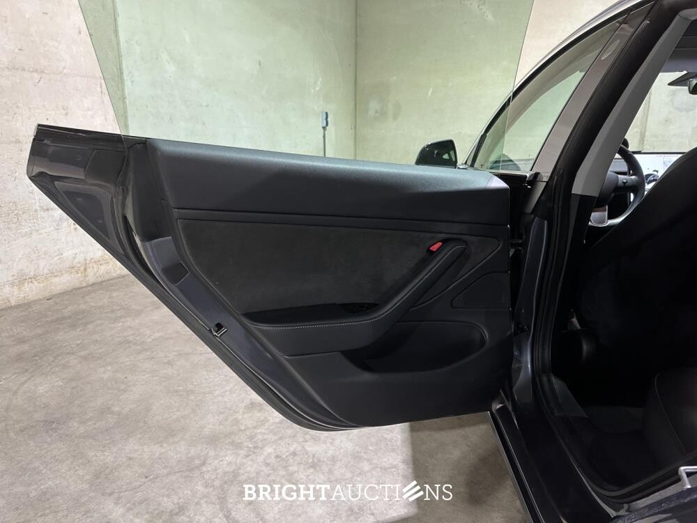 Tesla Model 3 Long Range AWD 75 kWh 381pk 2019 (Origineel-NL), XV-312-F