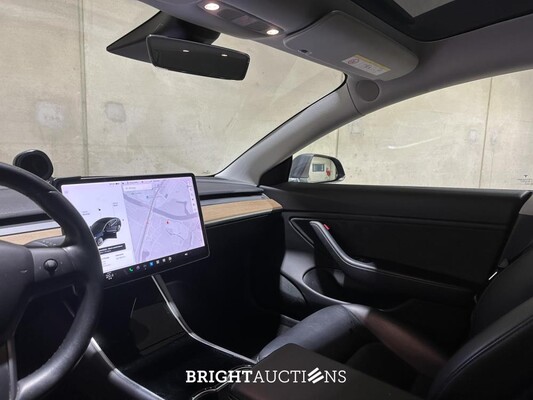 Tesla Model 3 Long Range AWD 75 kWh 381pk 2019 (Origineel-NL), XV-312-F