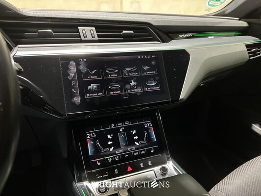 Audi e-tron 55 Quattro Business Edition 95 kWh 408pk 2020 (Origineel-NL + 1e Eigenaar) K-739-JJ