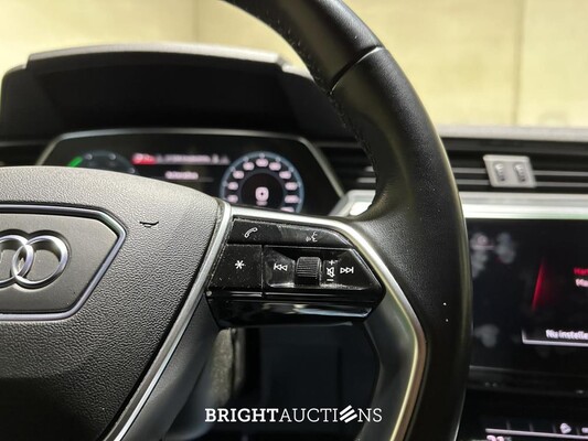Audi e-tron 55 Quattro Business Edition 95 kWh 408pk 2020 (Origineel-NL + 1e Eigenaar) K-739-JJ