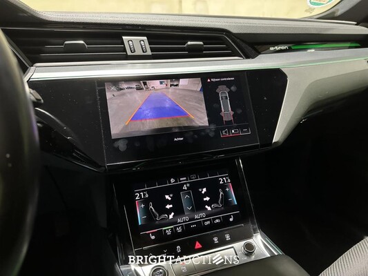 Audi e-tron 55 Quattro Business Edition 95 kWh 408pk 2020 (Origineel-NL + 1e Eigenaar) K-739-JJ