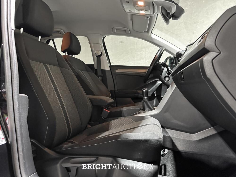 Volkswagen T-Roc 1.0 TSI Style Business 116pk 2020 (Origineel-NL), H-006-NL

