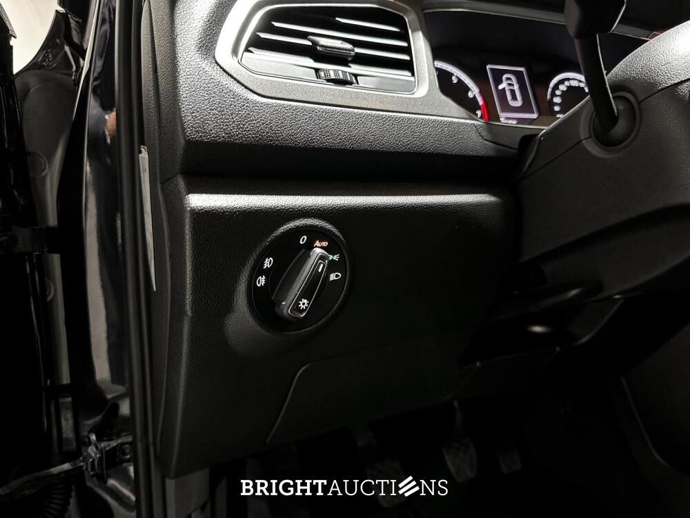 Volkswagen T-Roc 1.0 TSI Style Business 116pk 2020 (Origineel-NL), H-006-NL

