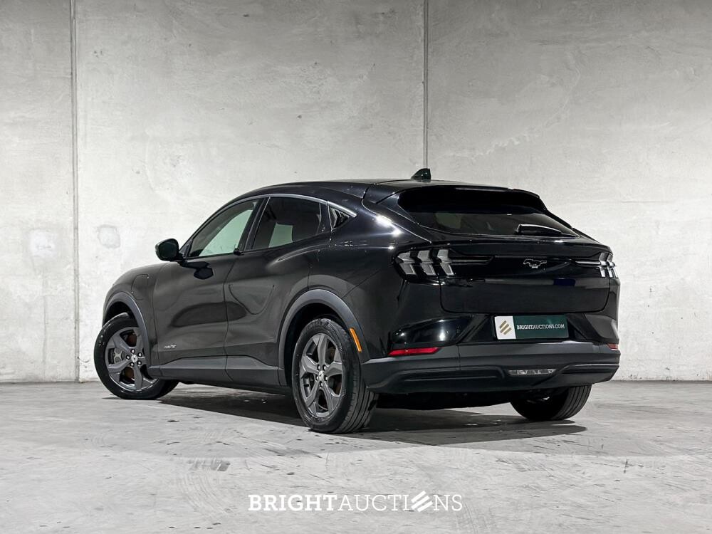 Ford Mustang Mach-E RWD 75 kWh 269pk 2021 (Origineel-NL + 1e Eigenaar), N-181-RH