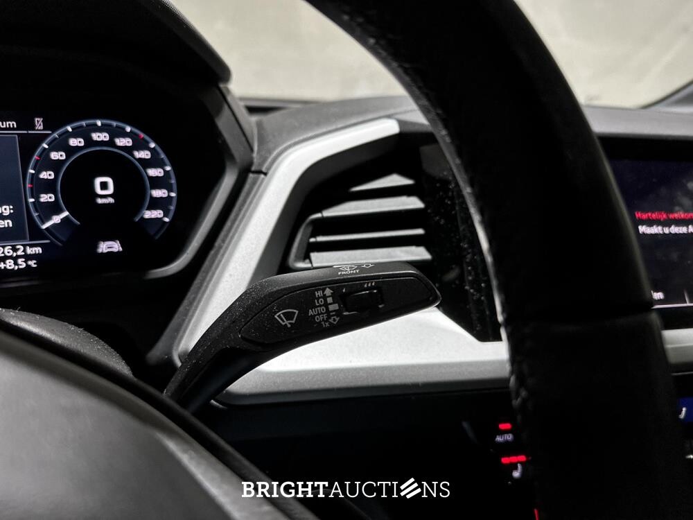 Audi Q4 Sportback e-tron 40 Edition 77 kWh 204pk 2021 (Origineel-NL + 1e Eigenaar), N-777-TN