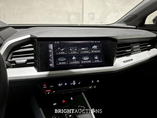 Audi Q4 Sportback e-tron 40 Edition 77 kWh 204pk 2021 (Origineel-NL + 1e Eigenaar), N-777-TN