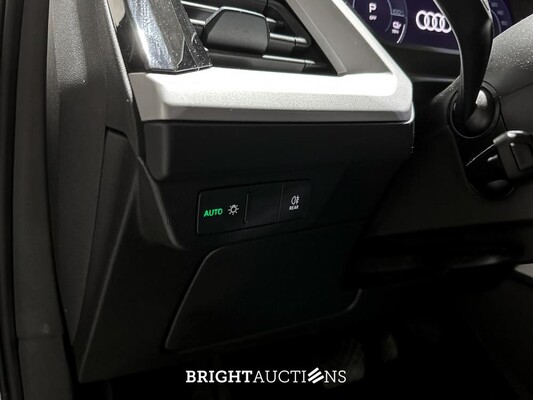 Audi Q4 Sportback e-tron 40 Edition 77 kWh 204pk 2021 (Origineel-NL + 1e Eigenaar), N-777-TN