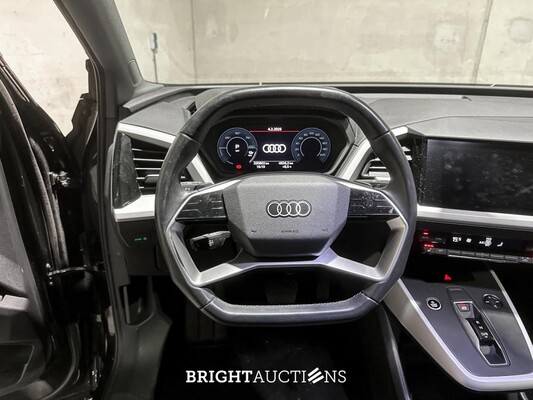 Audi Q4 Sportback e-tron 40 Edition 77 kWh 204pk 2021 (Origineel-NL + 1e Eigenaar), N-777-TN