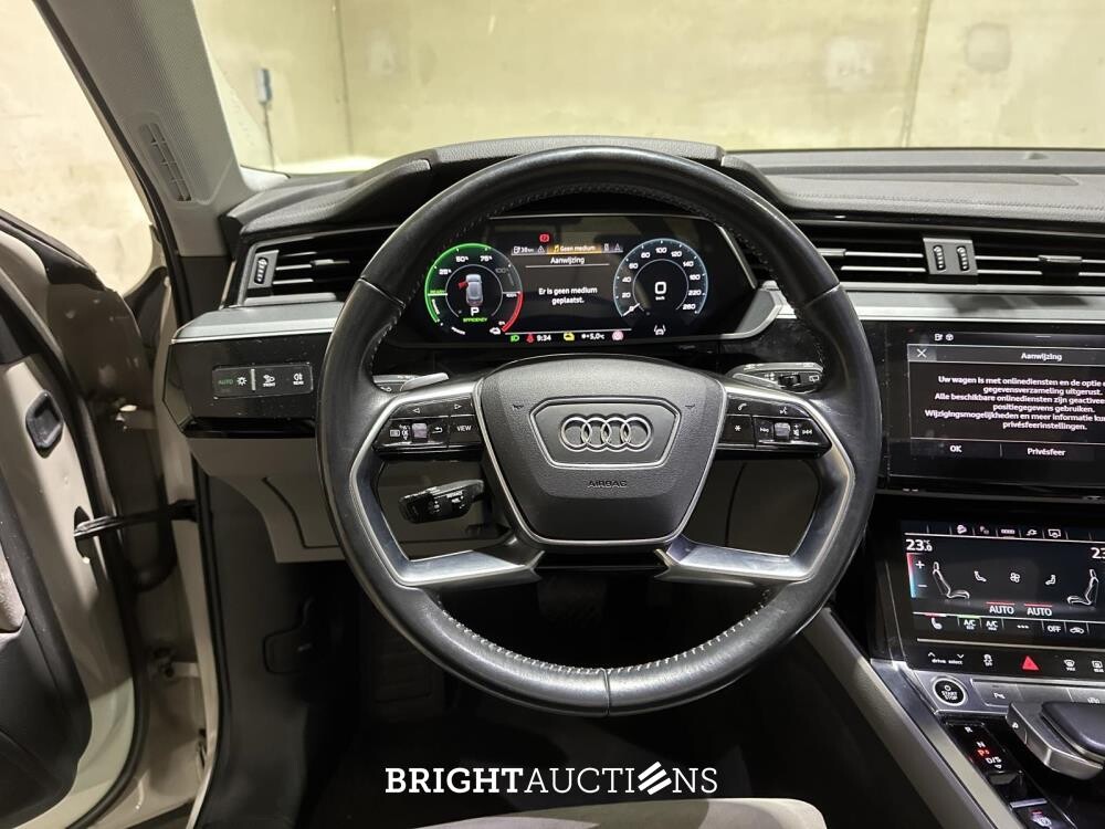 Audi e-tron 55 Quattro Business Edition Plus 95 kWh 408pk 2020 (Origineel-NL + 1e Eigenaar), K-193-HH