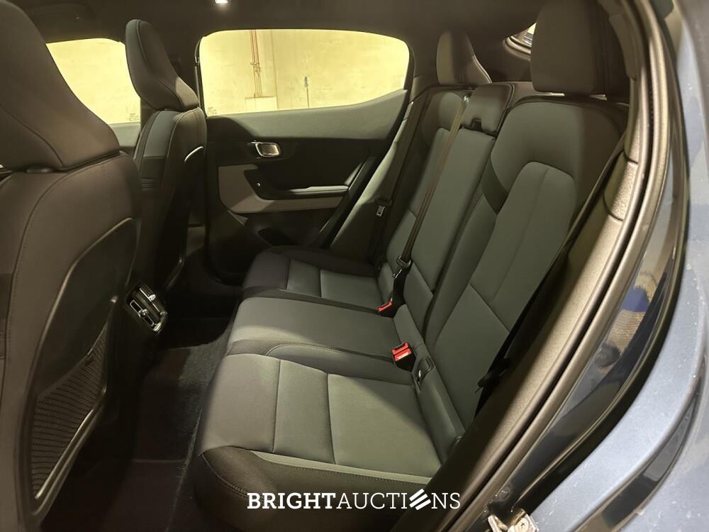 Polestar 2 Long Range Dual Motor Launch Edition 78 kWh 408pk 2020 (Origineel-NL + 1e Eigenaar), J-166-PZ