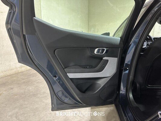 Polestar 2 Long Range Dual Motor Launch Edition 78 kWh 408pk 2020 (Origineel-NL + 1e Eigenaar), J-166-PZ