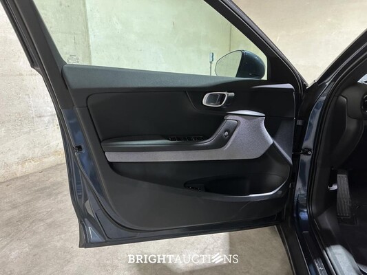 Polestar 2 Long Range Dual Motor Launch Edition 78 kWh 408pk 2020 (Origineel-NL + 1e Eigenaar), J-166-PZ