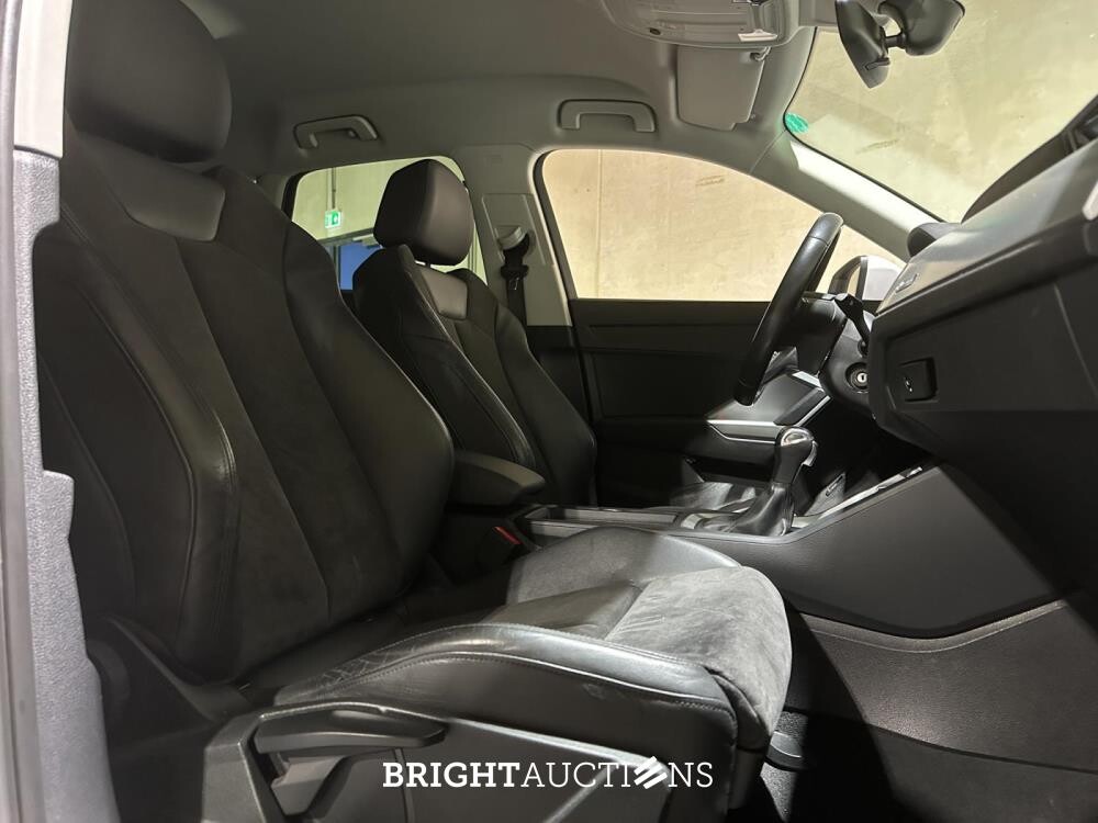 Audi Q3 35 TFSI Pro Line business 150pk 2020 (Origineel-NL+1e eigenaar), G-399-ZV