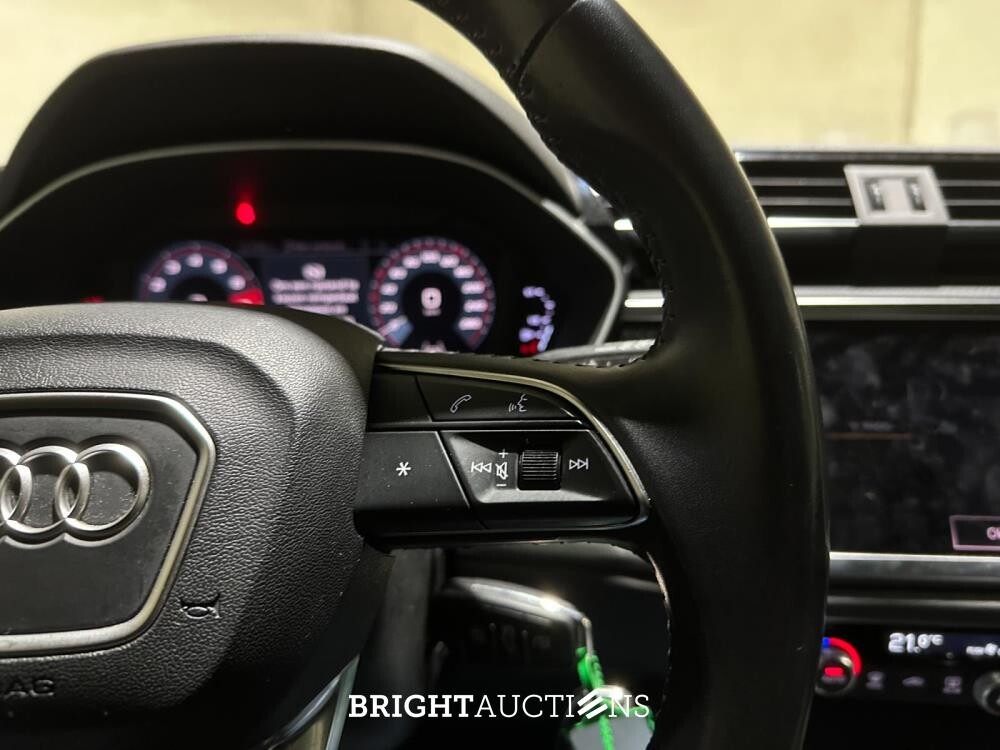 Audi Q3 35 TFSI Pro Line business 150pk 2020 (Origineel-NL+1e eigenaar), G-399-ZV