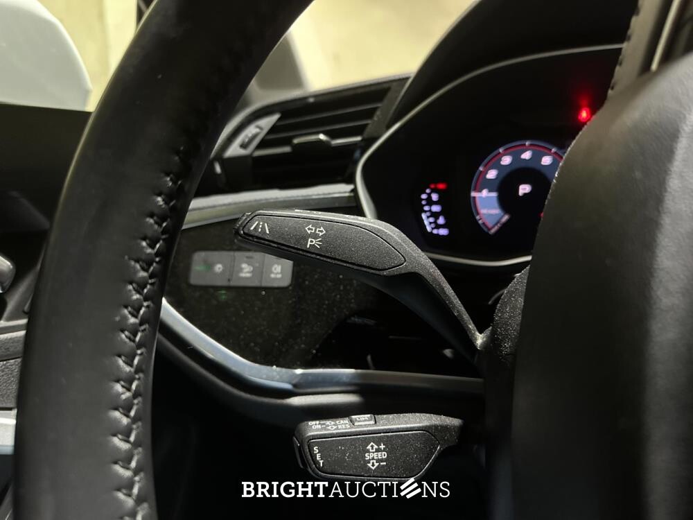 Audi Q3 35 TFSI Pro Line business 150pk 2020 (Origineel-NL+1e eigenaar), G-399-ZV