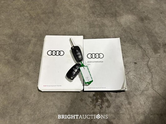 Audi Q3 35 TFSI Pro Line business 150pk 2020 (Origineel-NL+1e eigenaar), G-399-ZV