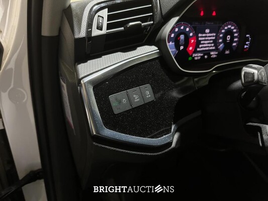 Audi Q3 35 TFSI Pro Line business 150pk 2020 (Origineel-NL+1e eigenaar), G-399-ZV
