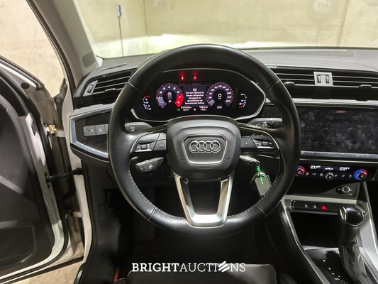 Audi Q3 35 TFSI Pro Line business 150pk 2020 (Origineel-NL+1e eigenaar), G-399-ZV