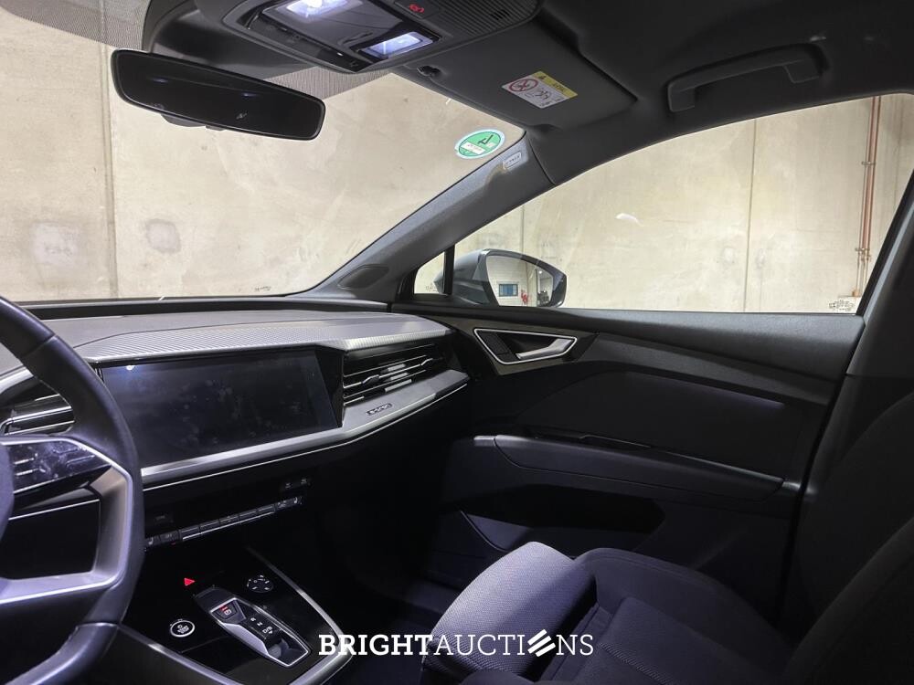 Audi Q4 e-tron 40 Launch edition Advanced 77 kWh 204pk 2021 (Origineel-NL + 1e Eigenaar), N-401-PG