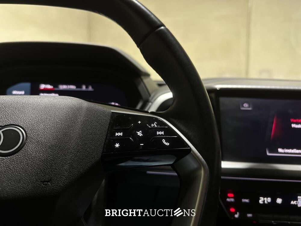 Audi Q4 e-tron 40 Launch edition Advanced 77 kWh 204pk 2021 (Origineel-NL + 1e Eigenaar), N-401-PG
