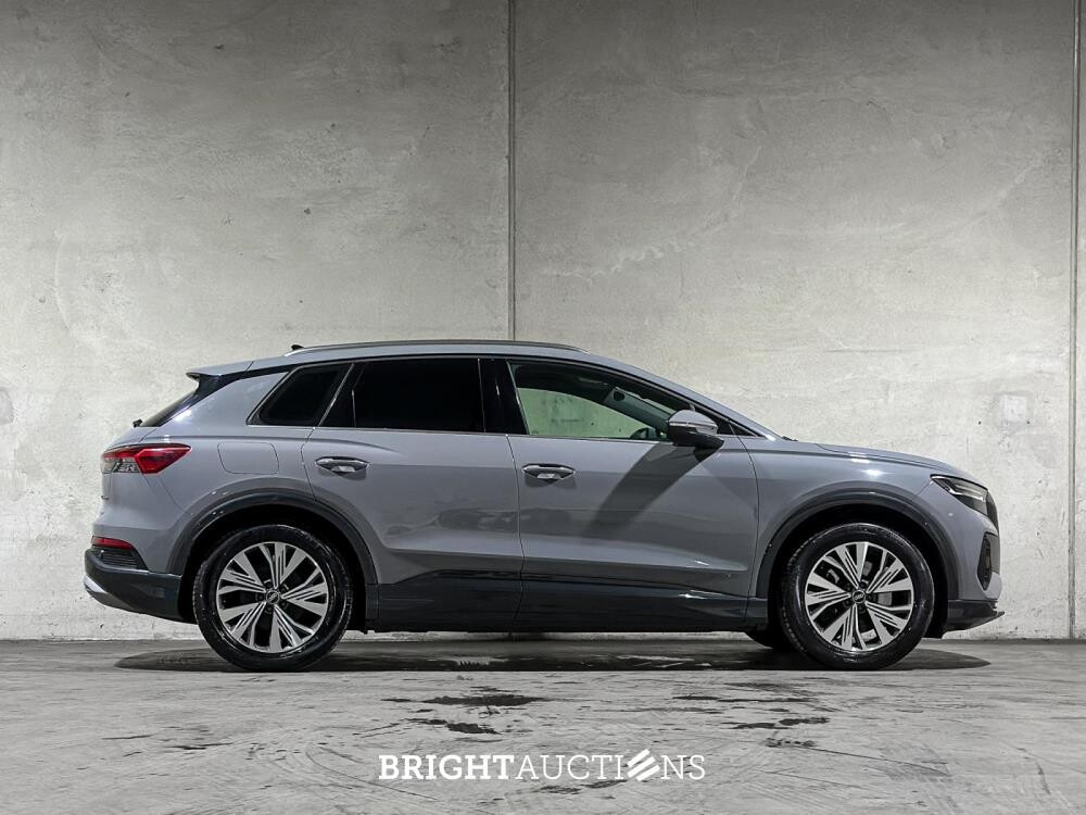 Audi Q4 e-tron 40 Launch edition Advanced 77 kWh 204pk 2021 (Origineel-NL + 1e Eigenaar), N-401-PG