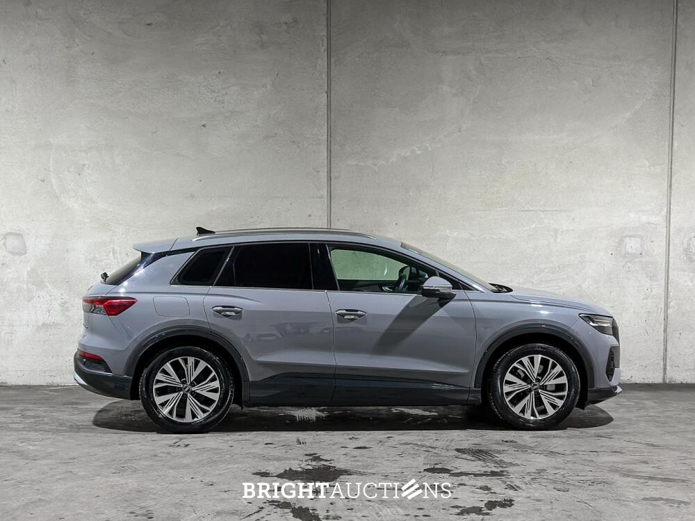 Audi Q4 e-tron 40 Launch edition Advanced 77 kWh 204pk 2021 (Origineel-NL + 1e Eigenaar), N-401-PG