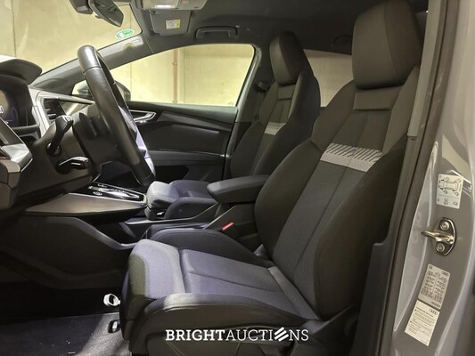 Audi Q4 e-tron 40 Launch edition Advanced 77 kWh 204pk 2021 (Origineel-NL + 1e Eigenaar), N-401-PG