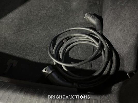 Audi Q4 e-tron 40 Launch edition Advanced 77 kWh 204pk 2021 (Origineel-NL + 1e Eigenaar), N-401-PG