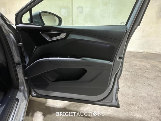 Audi Q4 e-tron 40 Launch edition Advanced 77 kWh 204pk 2021 (Origineel-NL + 1e Eigenaar), N-401-PG