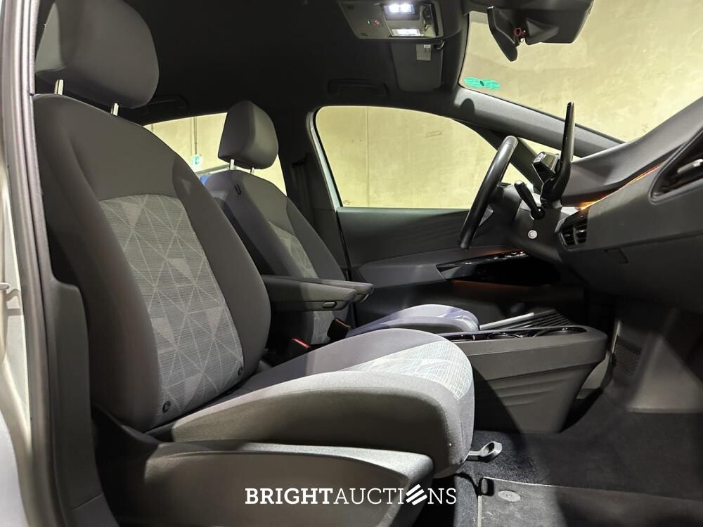 Volkswagen ID.3 Life 58 kWh 204pk 2020, L-942-BN