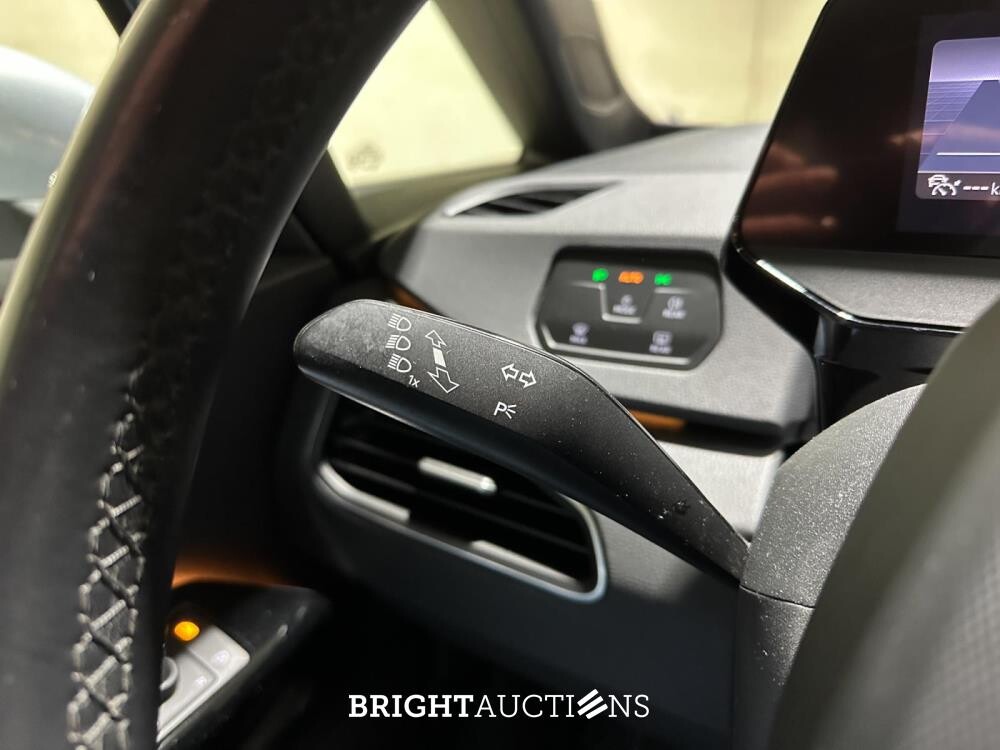 Volkswagen ID.3 Life 58 kWh 204pk 2020, L-942-BN