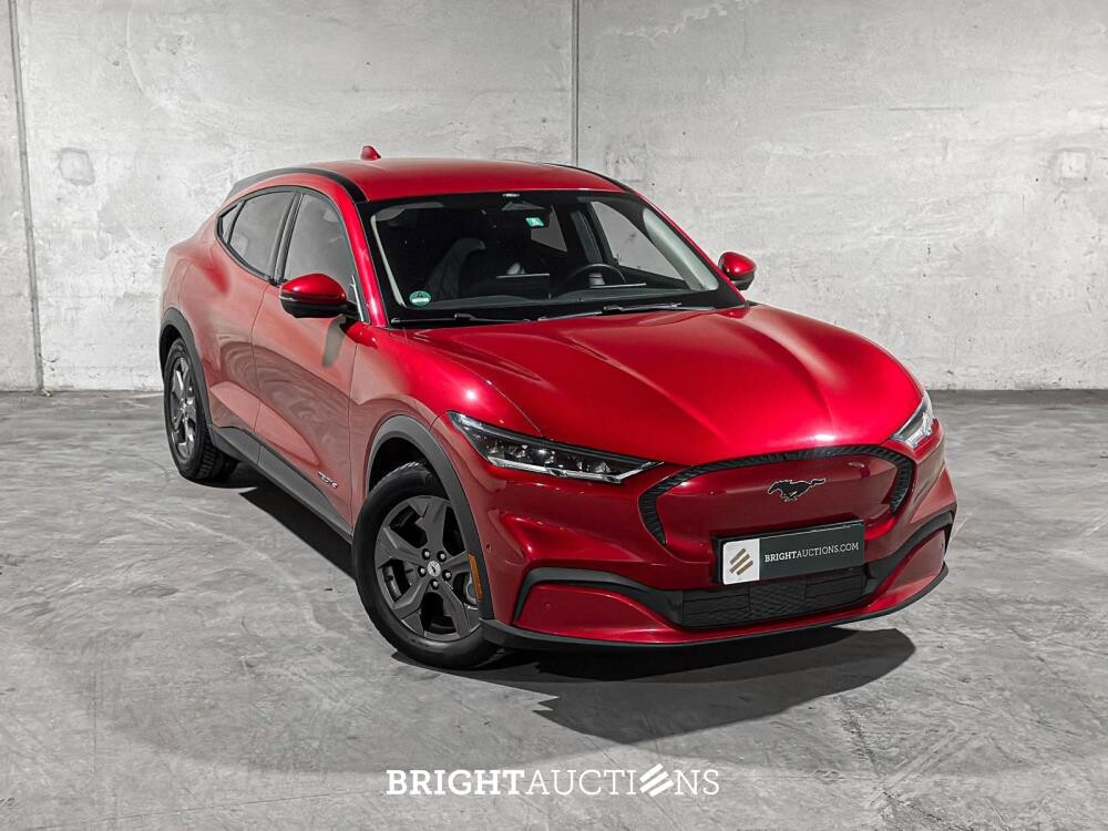 Ford Mustang Mach-E RWD 75 kWh 269hp 2021 (Origineel-NL + 1e Eigenaar), N-301-NV
