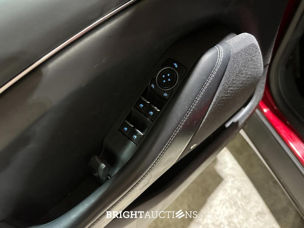 Ford Mustang Mach-E RWD 75 kWh 269hp 2021 (Origineel-NL + 1e Eigenaar), N-301-NV