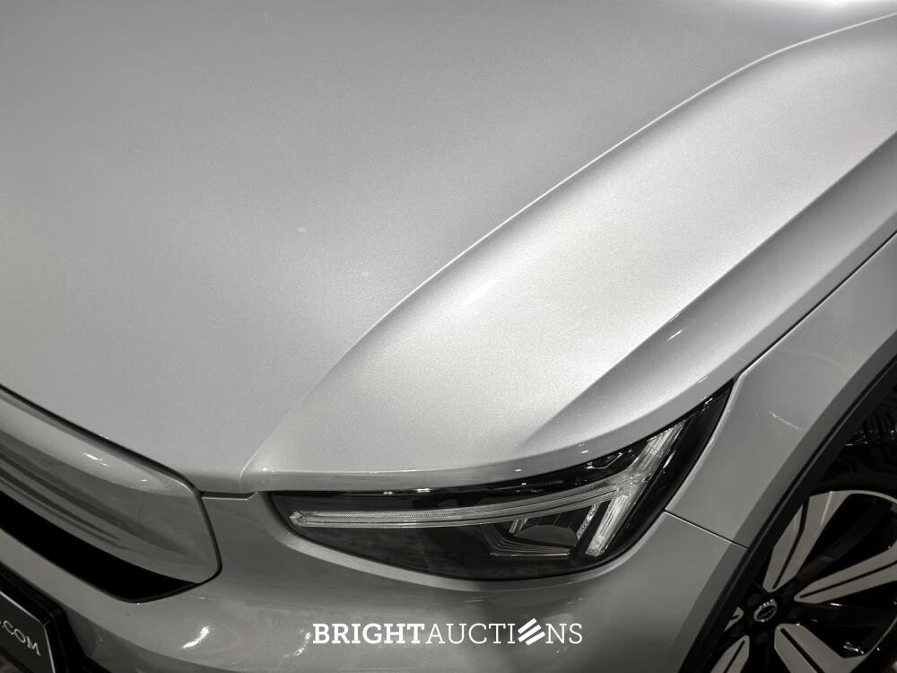 Volvo XC40 Recharge Core 70 kWh 231pk 2022 (Origineel-NL + 1e Eigenaar), R-491-BZ