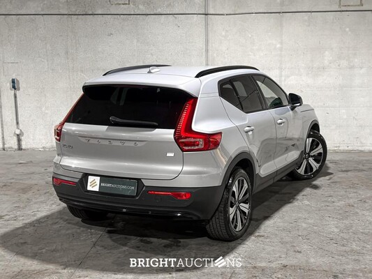 Volvo XC40 Recharge Core 70 kWh 231pk 2022 (Origineel-NL + 1e Eigenaar), R-491-BZ