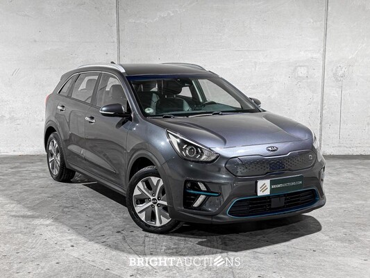 Kia e-Niro DynamicLine 64 kWh 204pk 2020 (Origineel-NL+1e eigenaar), J-072-TK