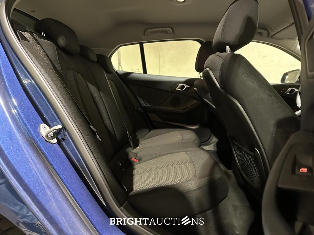 BMW 118i Introduction Edition 136hp 2023 (Original-NL+1st owner) 1er-Reihe, T-589-KN