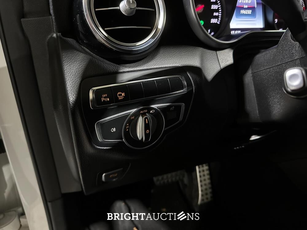 Mercedes-Benz GLC220 d Coupé 4Matic Edition 1 GLC-Klasse 170PS 2017, RZ-562-L