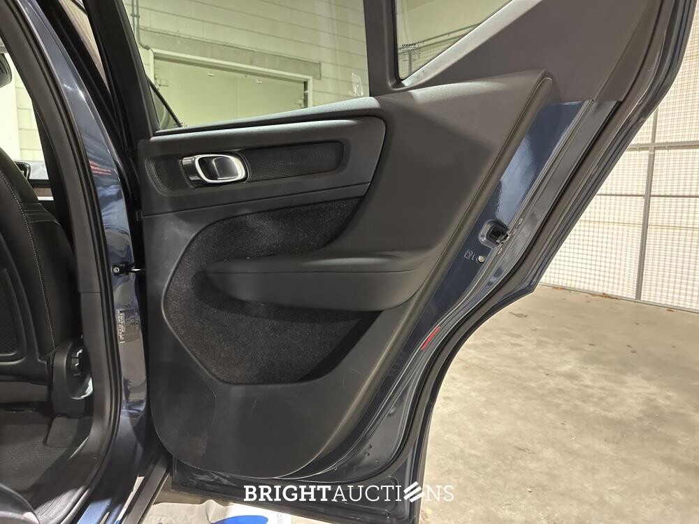 Volvo XC40 1.5 T2 129hp 2021