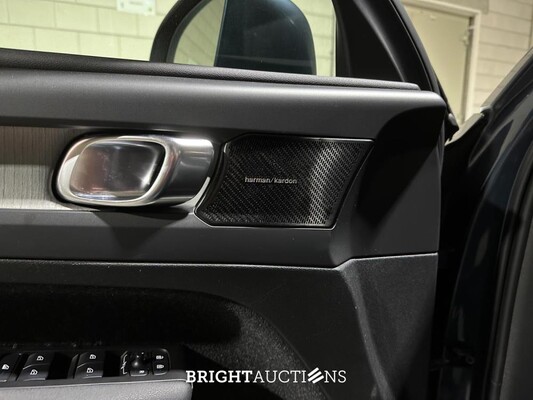 Volvo XC40 1.5 T2 129hp 2021